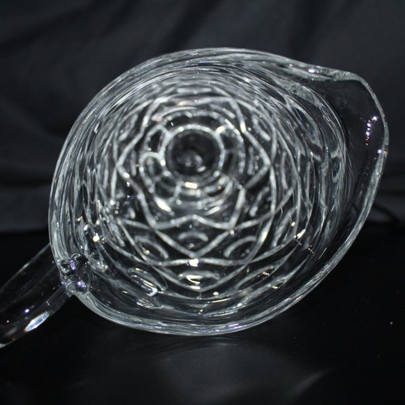 Diamond thumb print footed glass pitcher - Picture 3 of 7